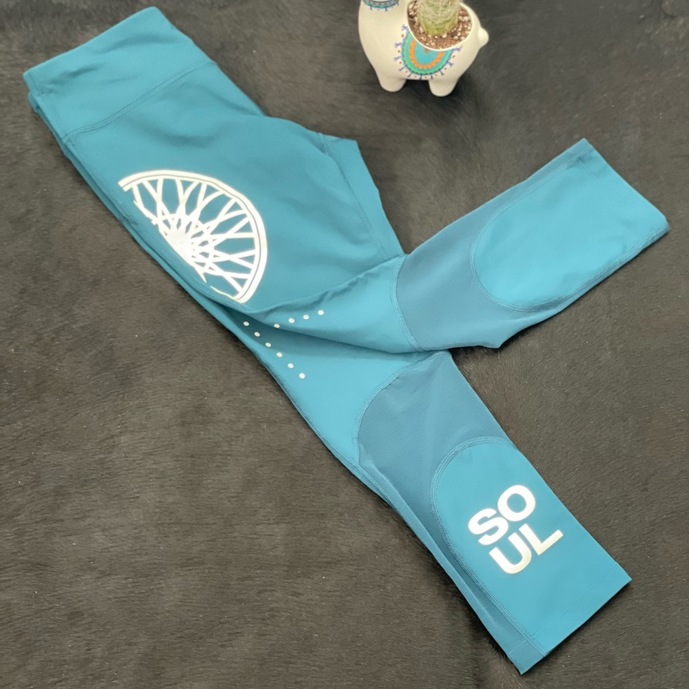 Nike Turquoise Soul Cycle Tights (NWT)